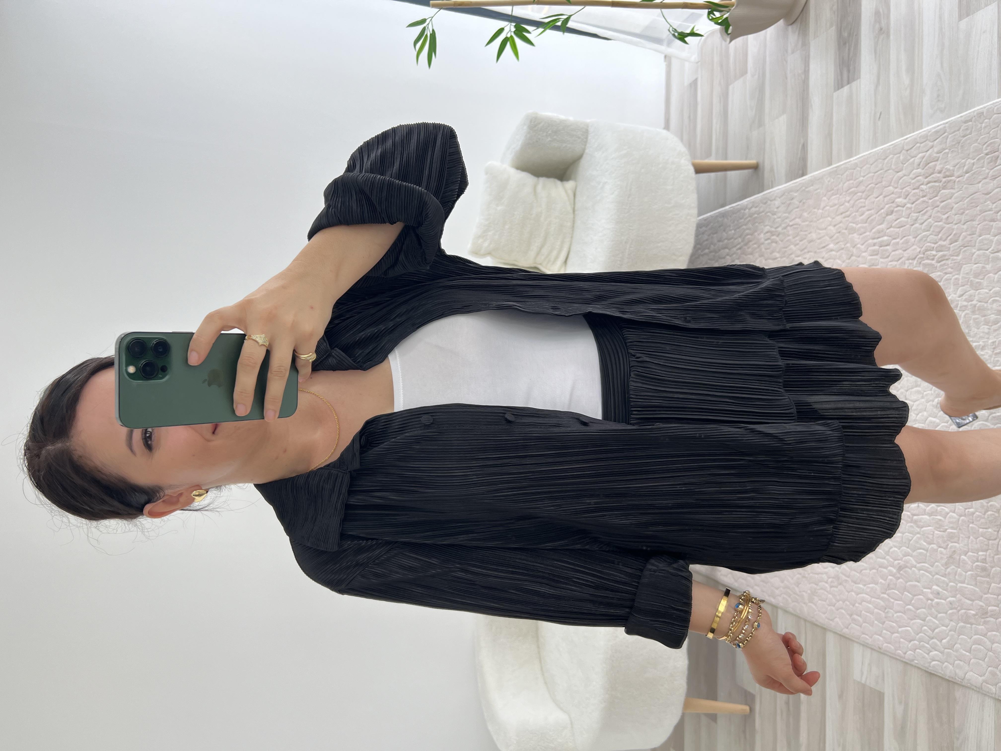 SİYAH PİLİSE ŞORT ASTARLI ETEK