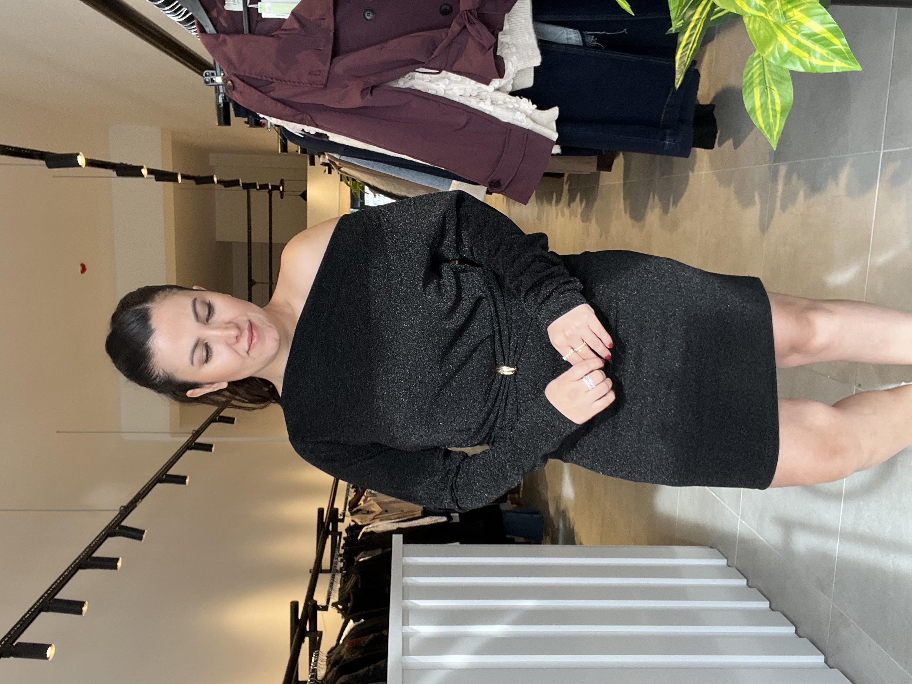 Siyah Sim Detaylı Elbise