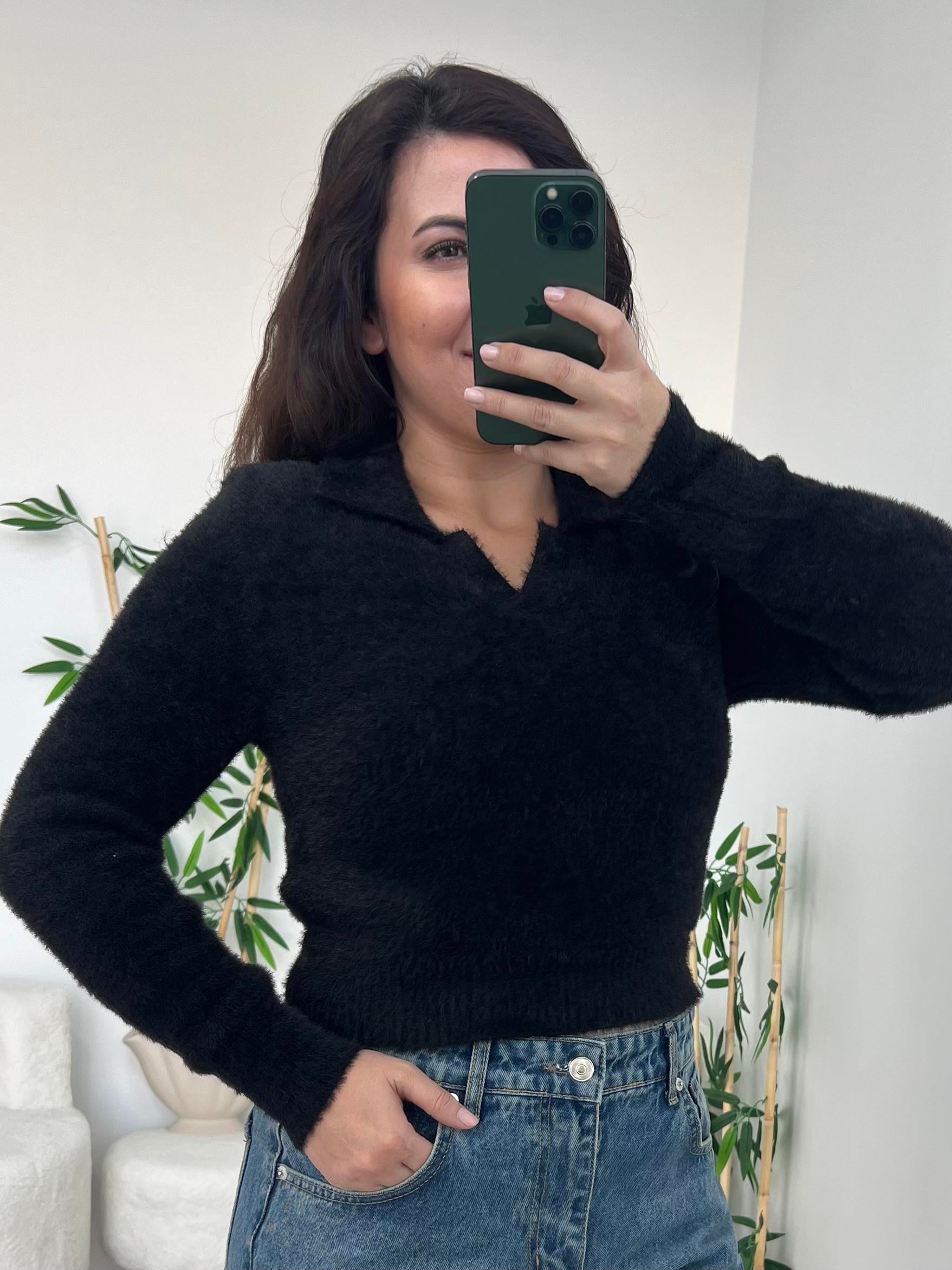 Siyah Yumuşak Dokulu Kazak