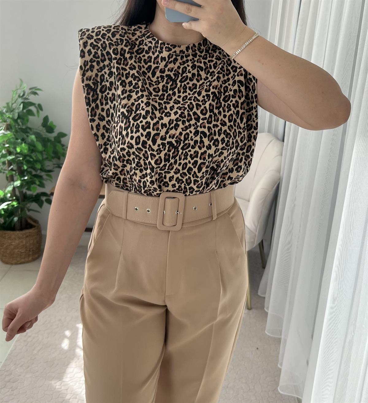 VATKALI LEOPAR DESENLİ BLUZ