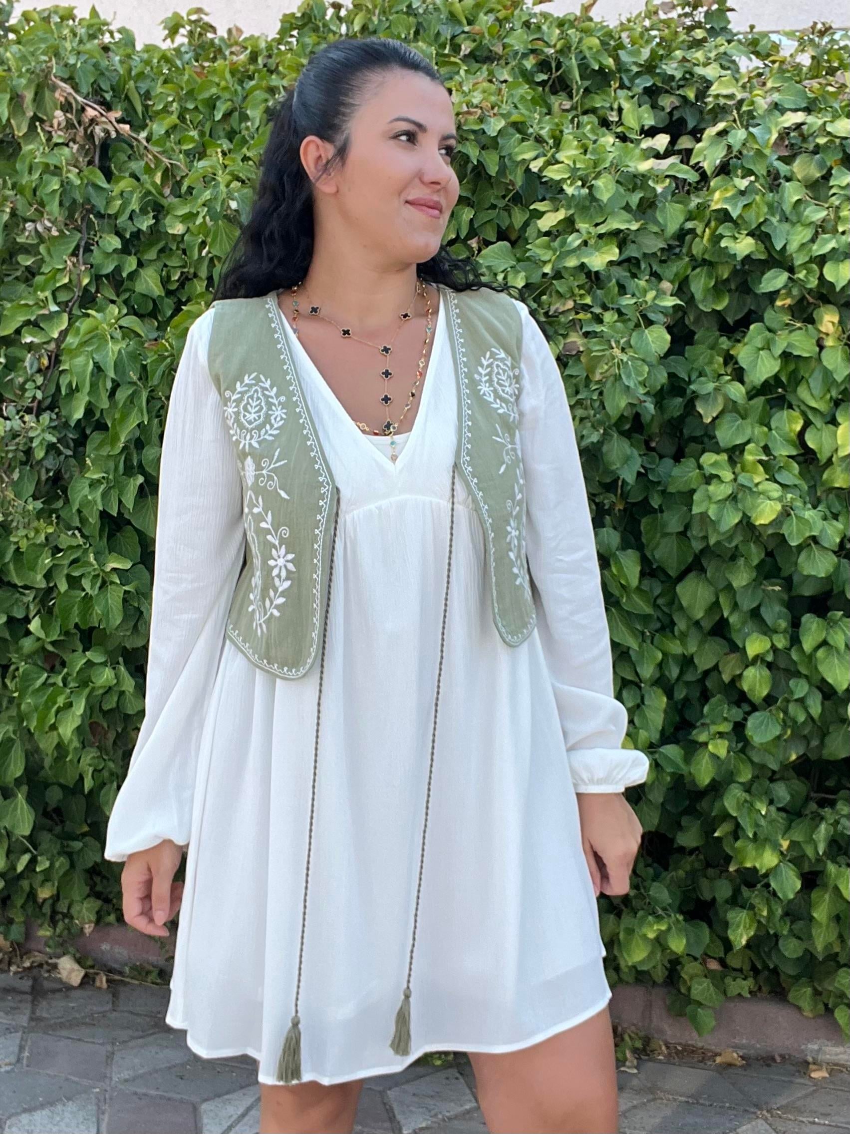 Yelekli Nakış İşlemeli Özel Seri Tasarım Elbise