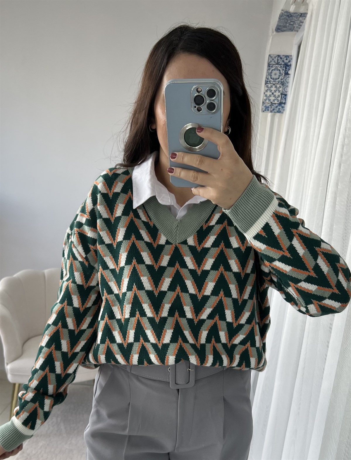 YEŞİL DESENLİ V KAZAK