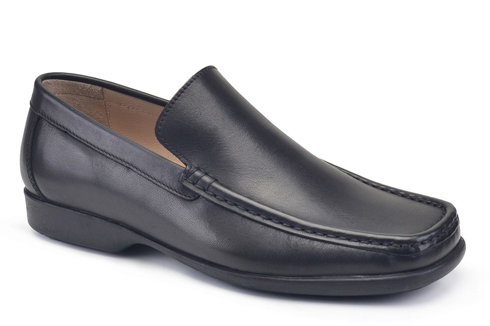 Siyah Yazlık Bağcıksız Erkek Ayakkabı