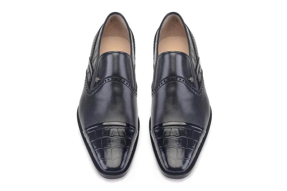 Siyah Klasik Bağcıksız Erkek Kösele Ayakkabı