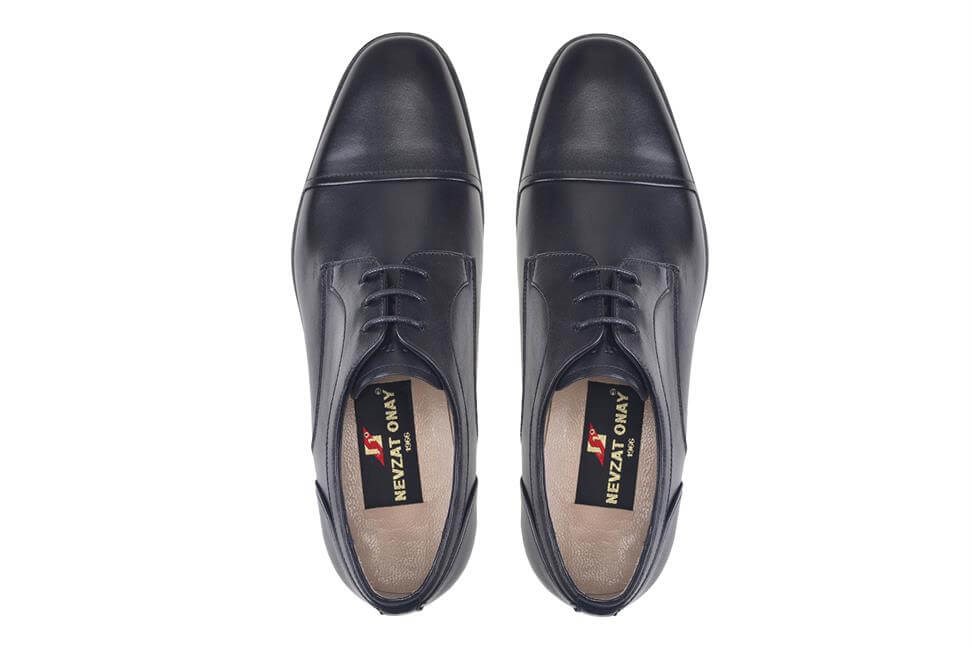 Siyah Klasik Bağcıklı Erkek Kösele Ayakkabı