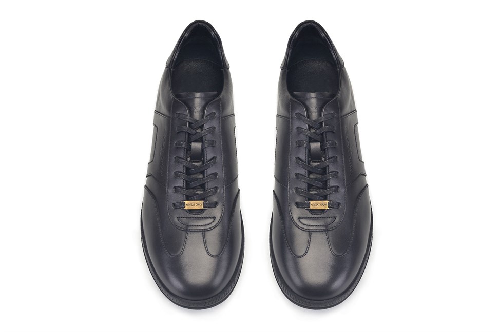 Siyah Bağcıklı Erkek Sneaker