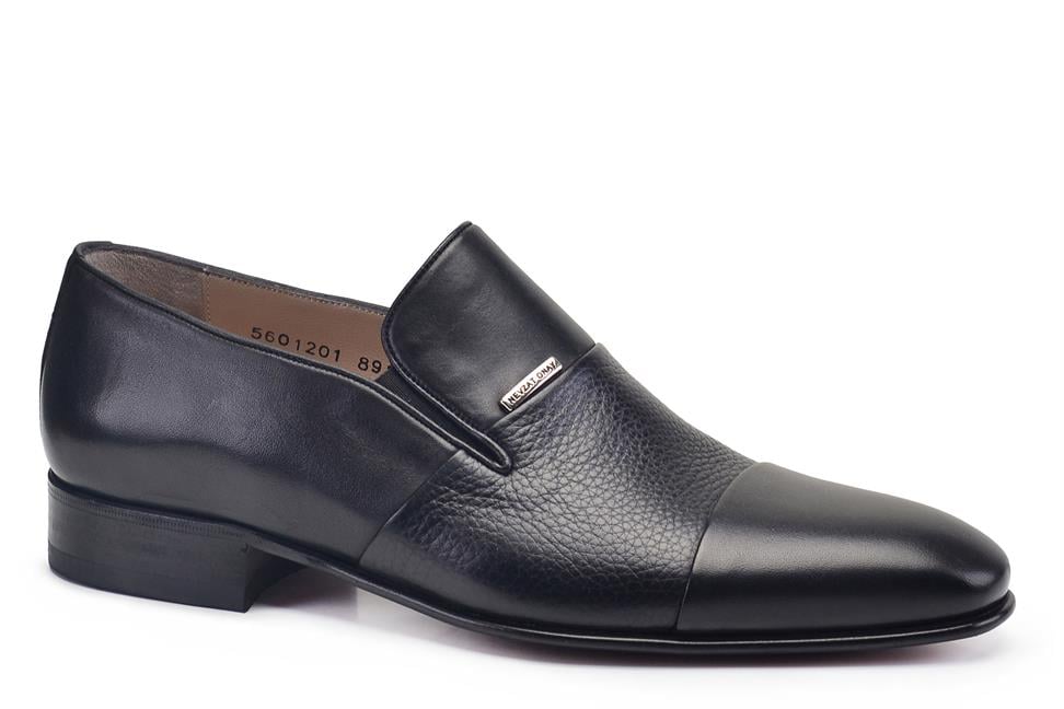 Siyah Klasik Bağcıksız Erkek Kösele Ayakkabı