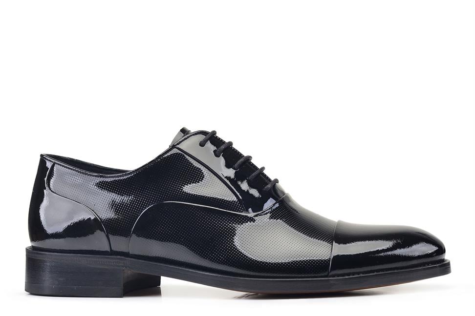 Rugan Siyah Kösele Bağcıklı Ayakkabı