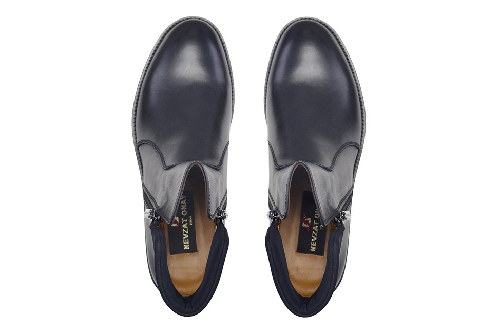 Siyah Günlük Fermuarlı Bot