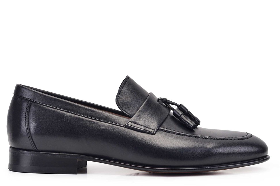 Siyah Püsküllü Klasik Kösele Erkek Loafer Ayakkabı