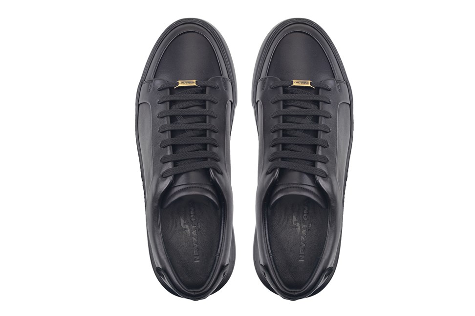 Siyah Bağcıklı Yüksek Taban Erkek Sneaker