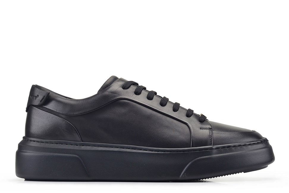 Siyah Bağcıklı Yüksek Taban Erkek Sneaker