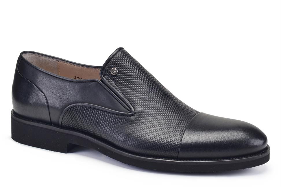 Siyah Bağcıksız Erkek Günlük Ayakkabı