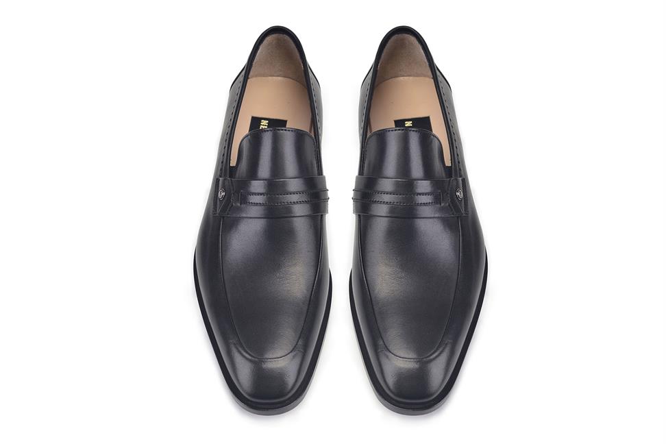 Siyah Klasik Bağcıksız Erkek Kösele Ayakkabı