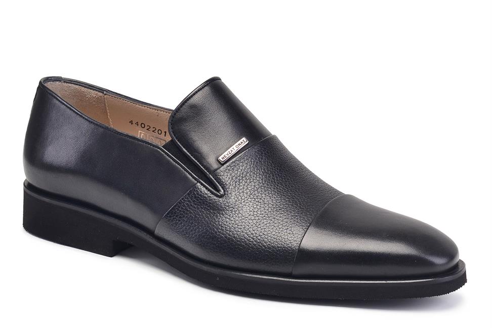 Siyah Bağcıksız Günlük Erkek Ayakkabı