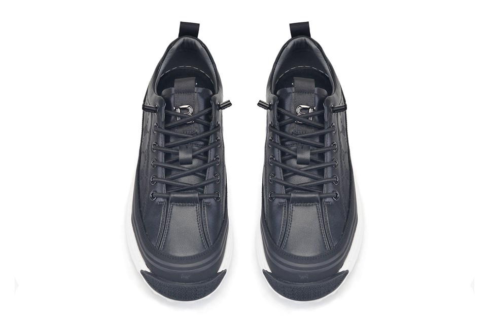 Siyah Bağcıklı Sneaker