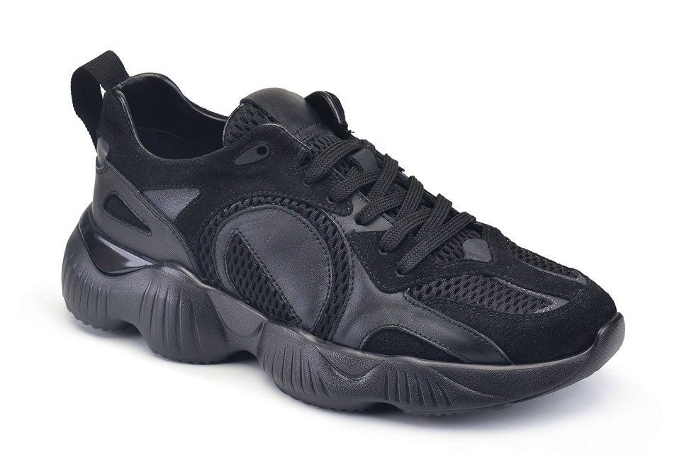 Siyah Bağcıklı Spor Ayakkabı