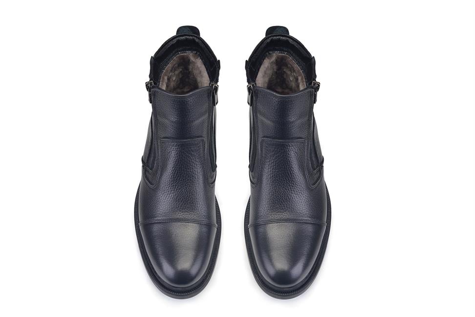 Siyah Fermuarlı Kürklü Bot