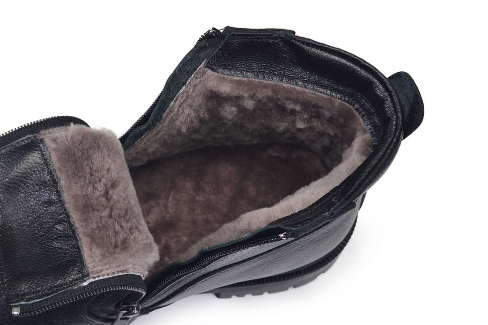 Siyah Fermuarlı Kürklü Bot