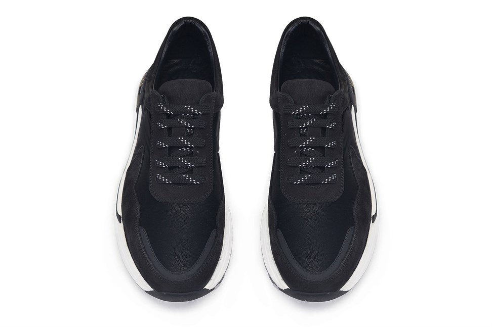 Siyah Bağcıklı Casual Sneaker