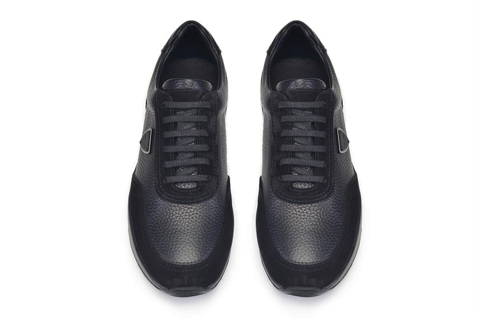 Siyah Bağcıklı Spor Ayakkabı