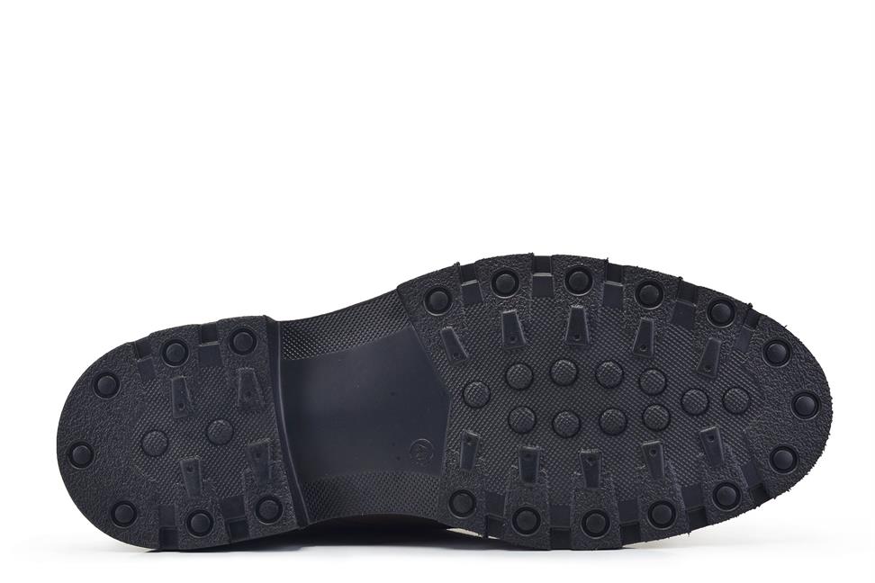 Siyah Bağcıklı Chukka Bot