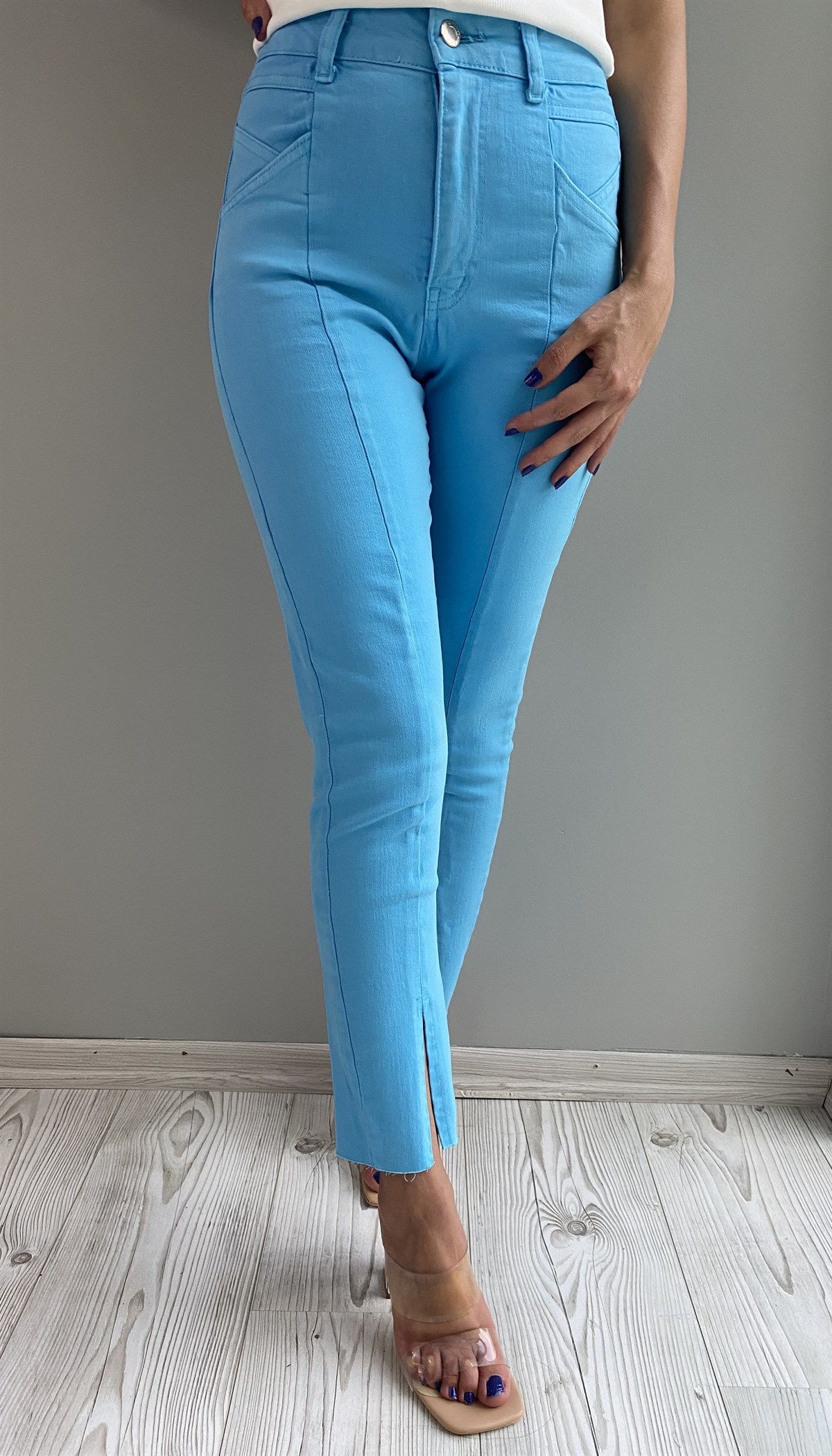 Mavi Gabardin Yırtmaçlı Pantolon