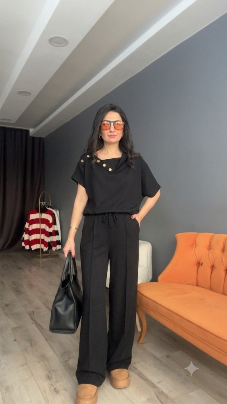 Siyah Omuz Düğmeli Modal Takım