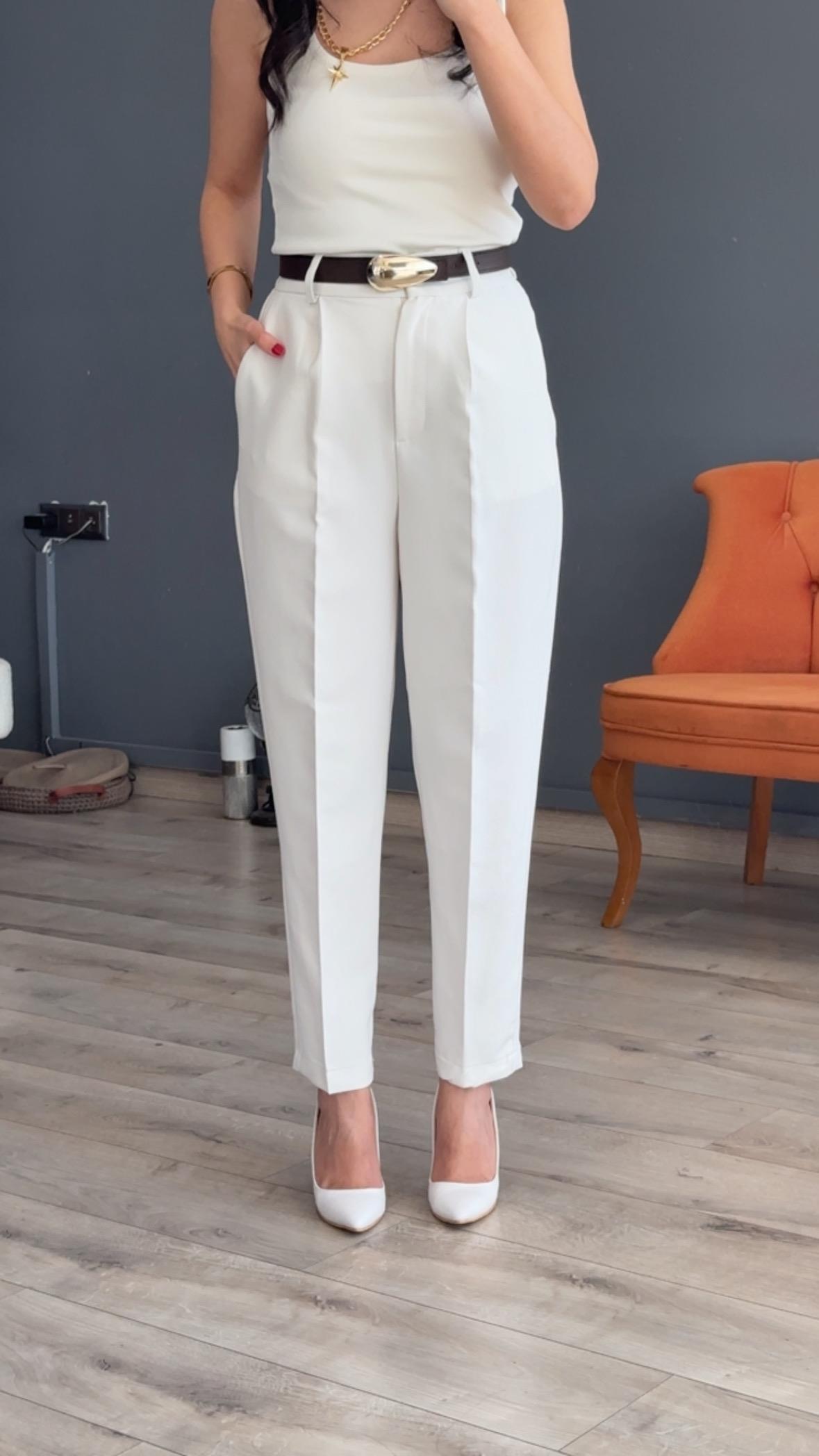 Kırık Beyaz Beli Lastikli Kemerli Havuç Paça Pantolon