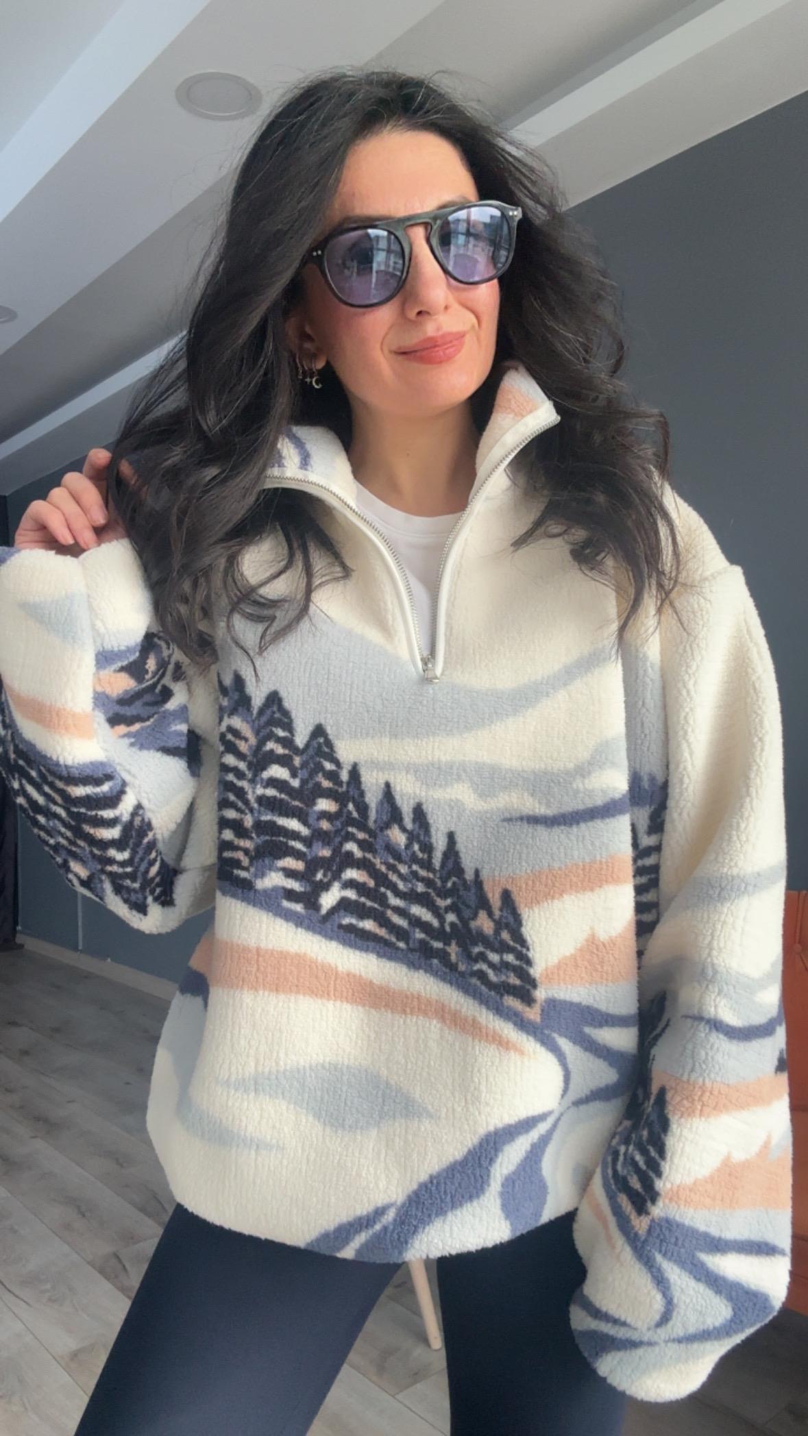 Ekru Mavi Desenli Fermuarlı Sweatshirt