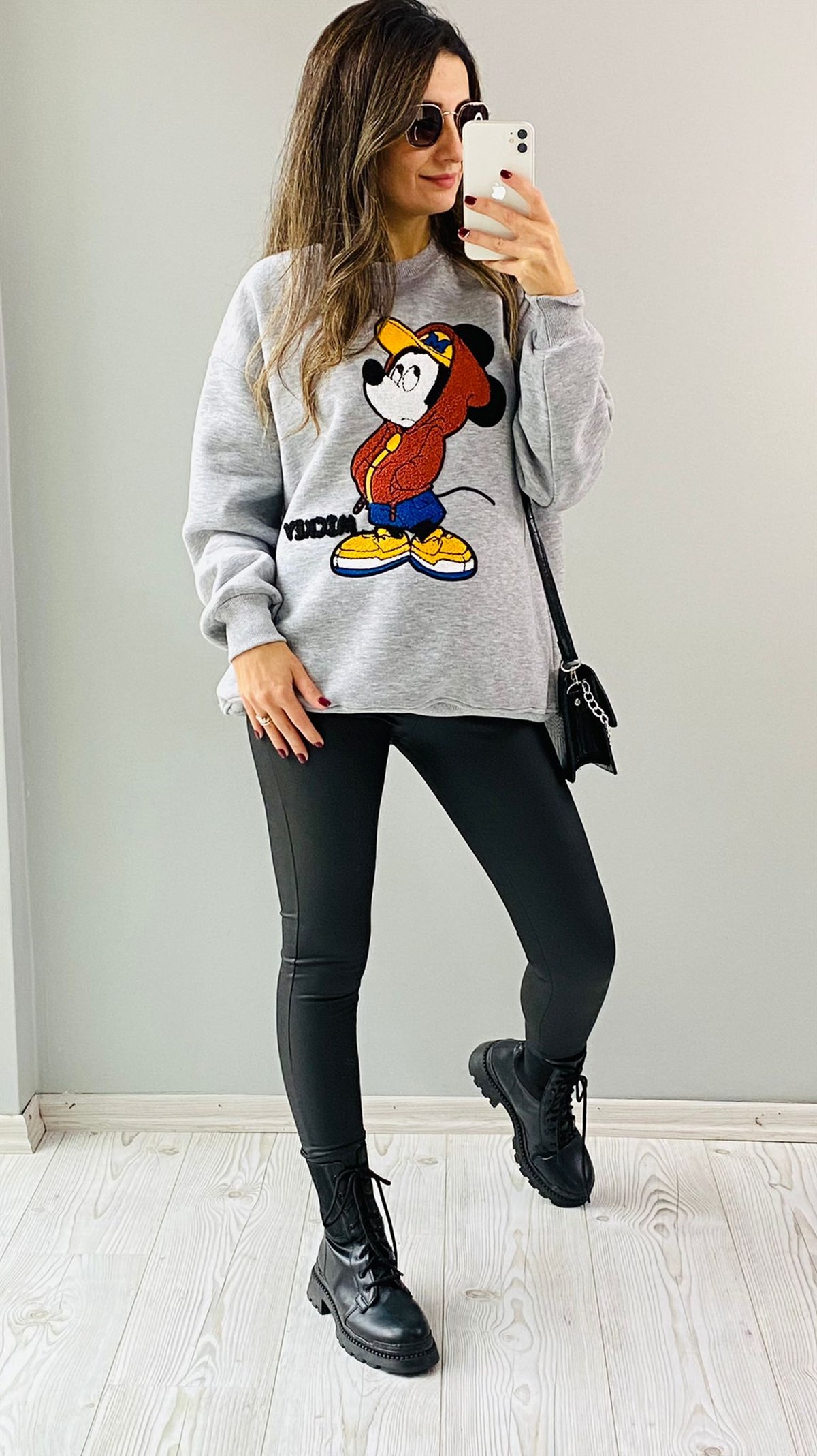 Gri Mickey Nakışlı Sweatshirt