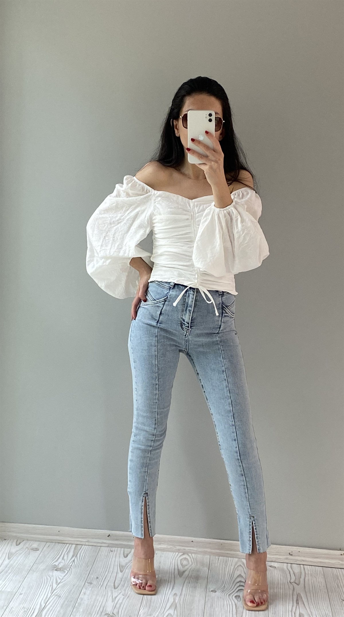 Skinny Yırtmaçlı Jean