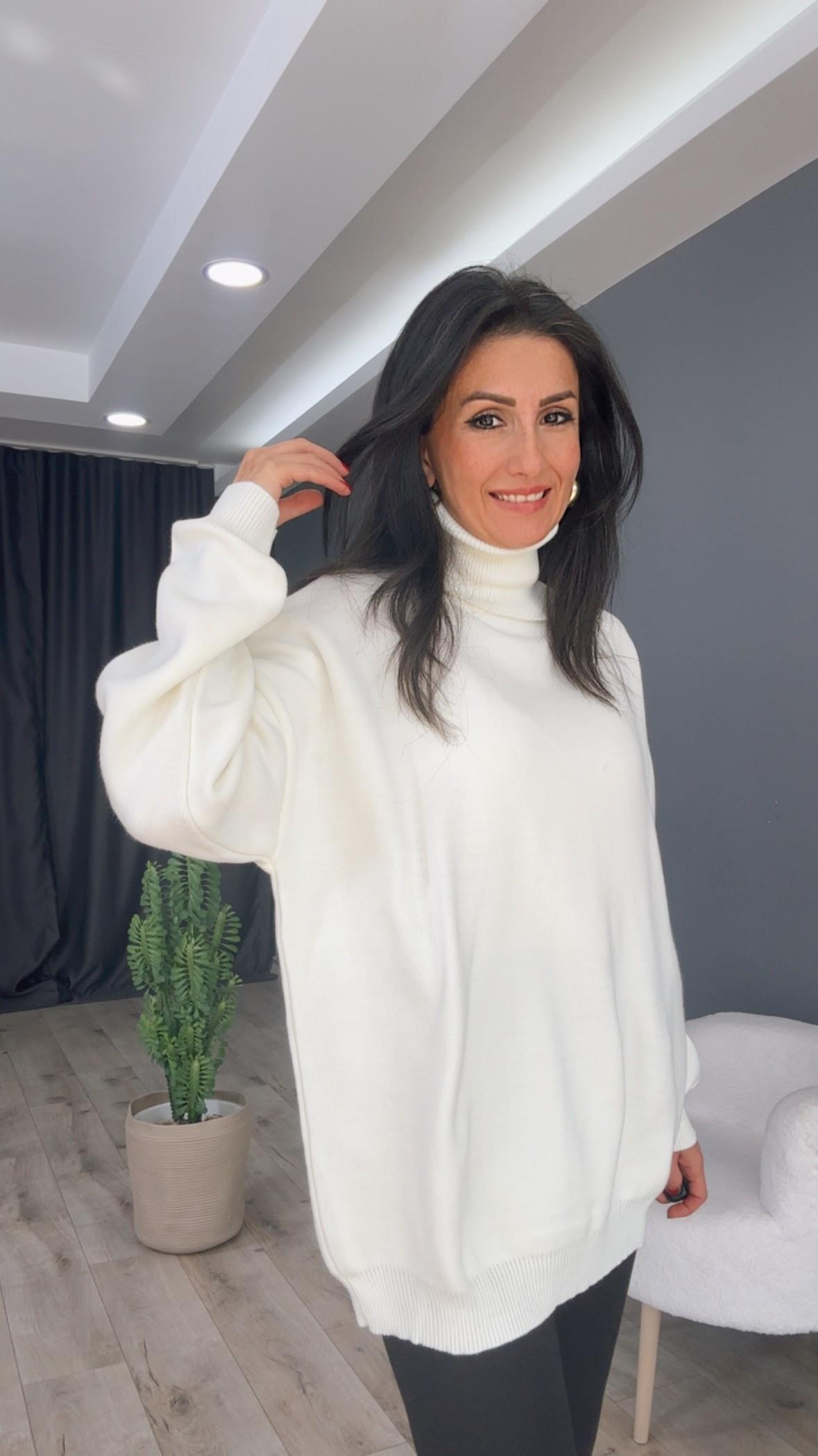 Ekru Balıkçı Yaka Triko Kazak
