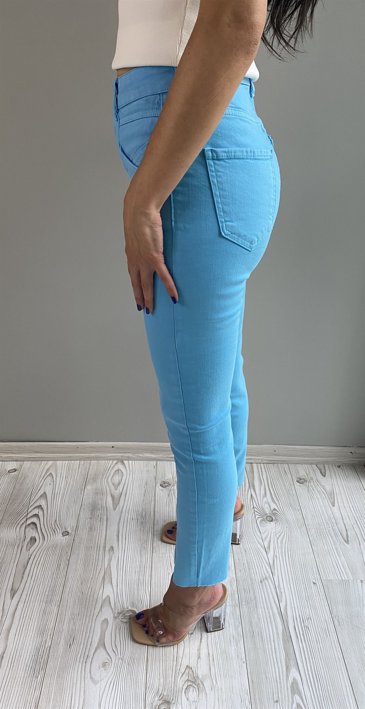 Mavi Gabardin Yırtmaçlı Pantolon
