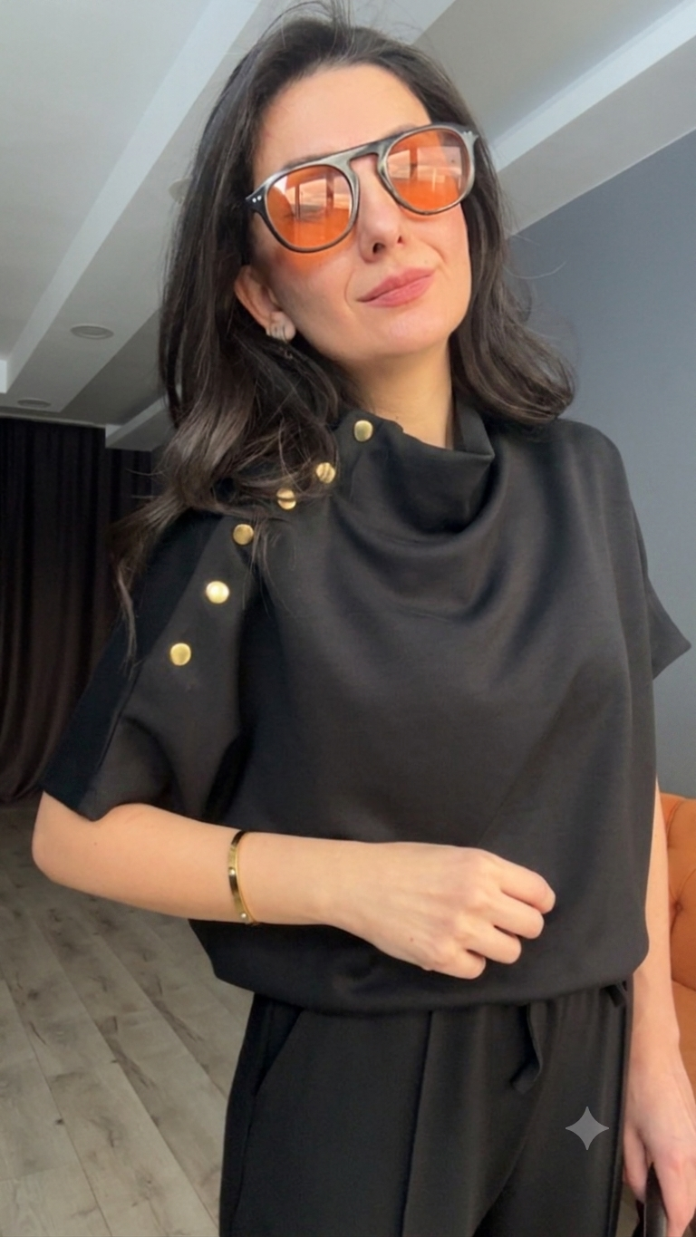 Siyah Omuz Düğmeli Modal Takım