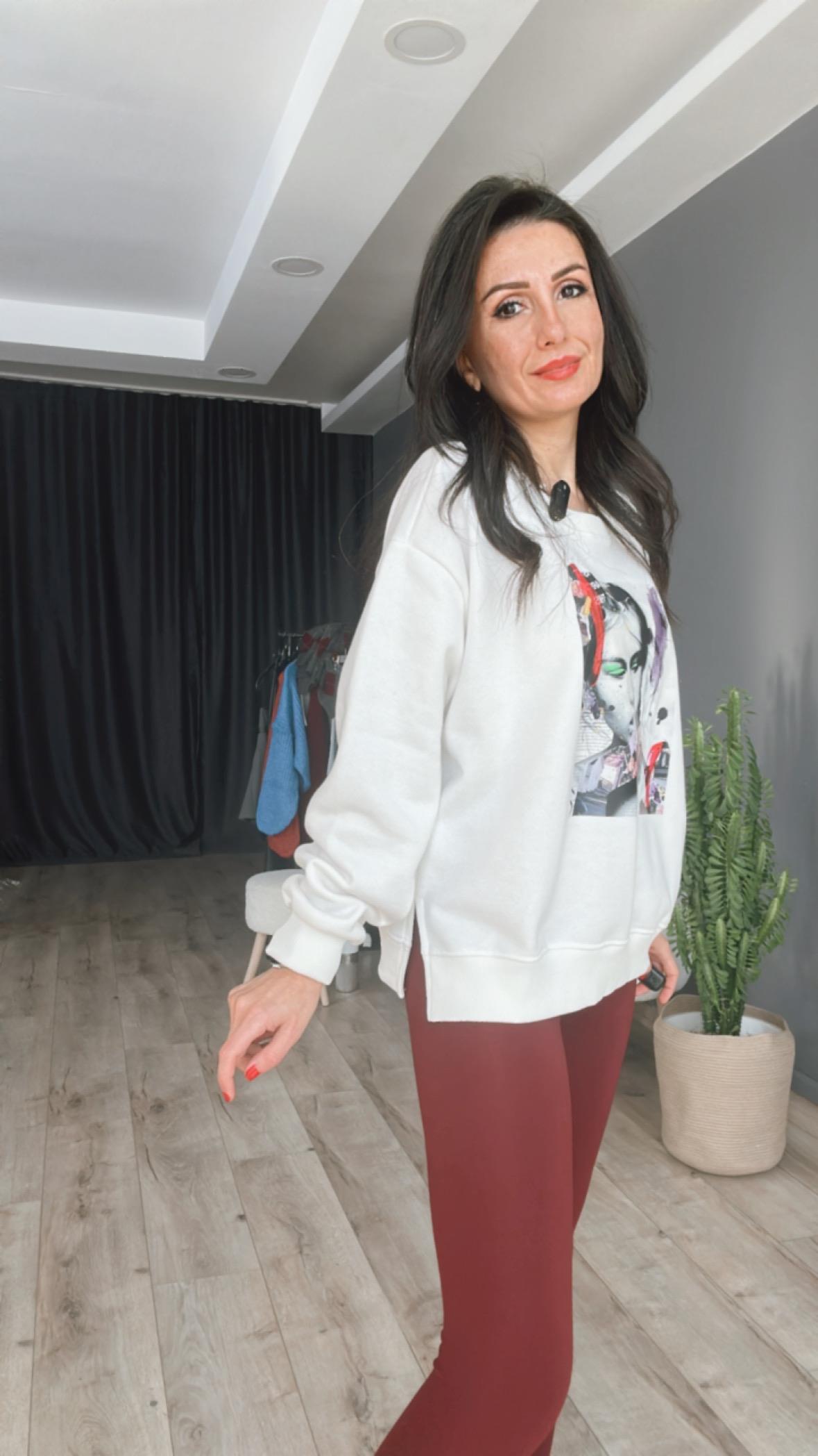 Ekru Önü Baskılı Sweatshirt