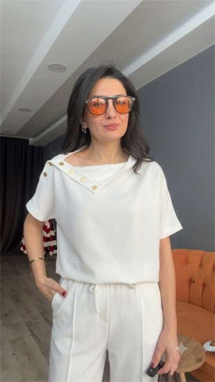 Ekru Omuz Düğmeli Modal Takım