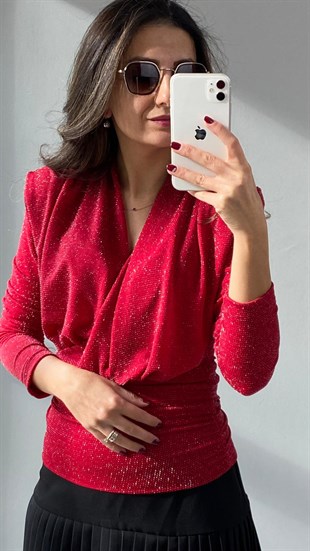 Kırmızı Vatkalı Simli Bluz