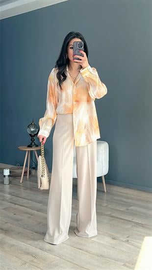 Yavru Ağzı Batik Baskılı Vual Gömlek