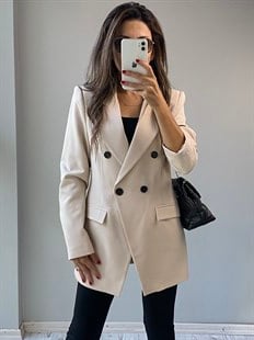 Bej Dört Düğmeli Blazer Ceket
