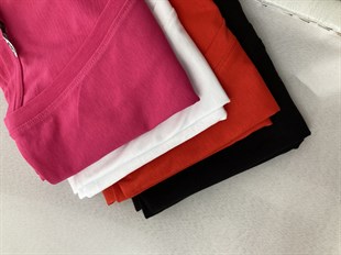 Fuşya V Yaka Basic T-Shirt