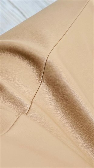 Camel Önden Yırtmaçlı Deri Etek