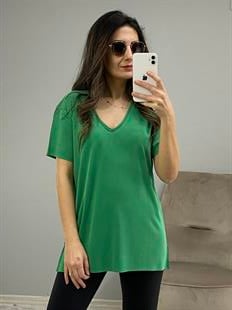 Yeşil V Yaka Lazer Kesim Yanları Yırtmaçlı Modal Kumaş T-shirt