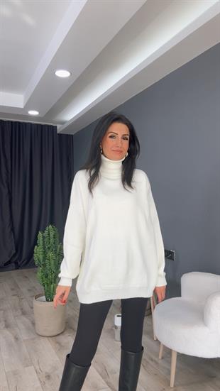 Ekru Balıkçı Yaka Triko Kazak