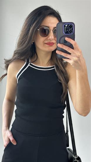 Siyah Halter Yaka Çizgi Detay Atlet