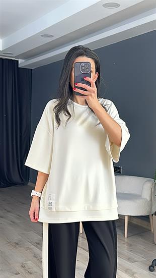 Ekru Modal Kumaş Zr Amblemli Bisiklet Yaka Salaş T-Shirt