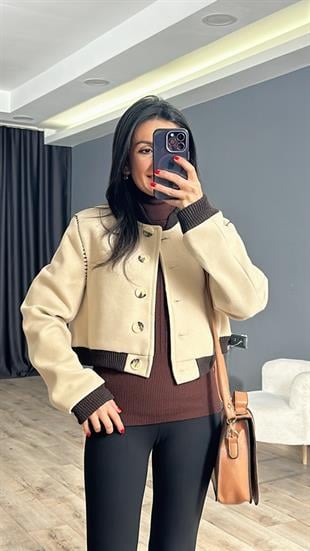 Bej Kaşe Düğmeli Bomber Ceket