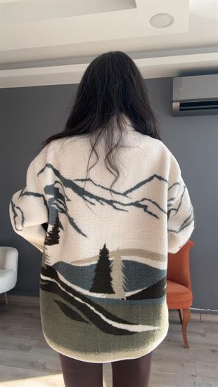 Ekru Haki Geyikli Dağlı Desenli Fermuarlı Sweatshirt