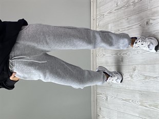 Gri Paça lastikli Üç İplik Eşofman