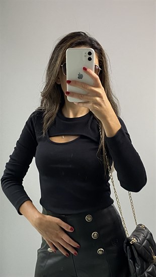Siyah Göğüs Detaylı Kaşkorse Bluz